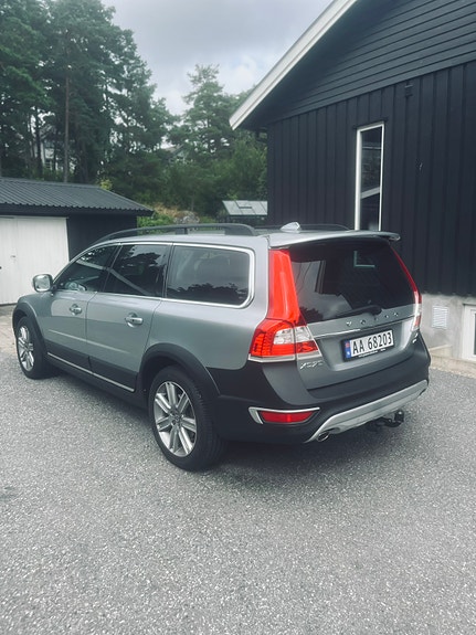 Volvo XC70 4 of 15