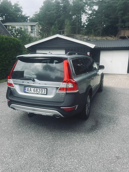 Volvo XC70 3 of 15