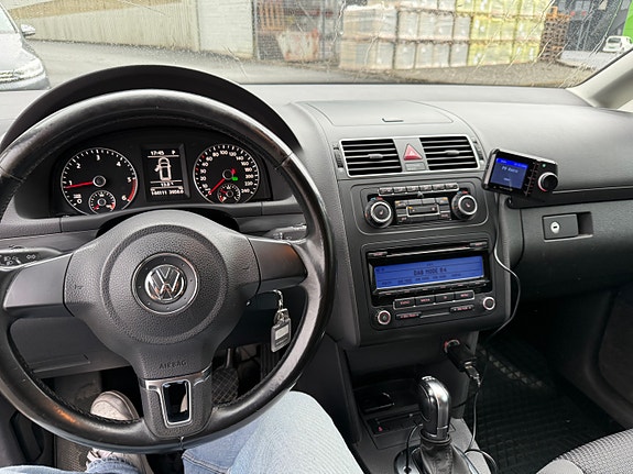 Volkswagen Touran 13 of 17