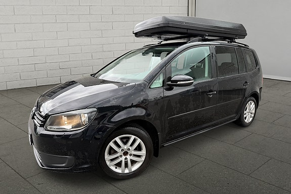 Volkswagen Touran 3 of 17