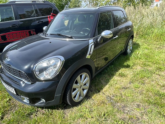 MINI Countryman Cooper SD 3 of 14
