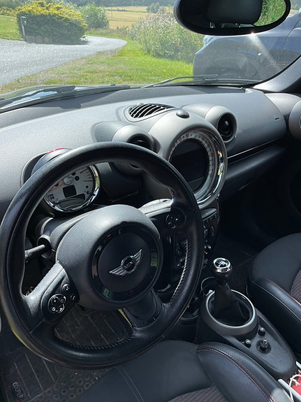 MINI Countryman Cooper SD 9 of 14