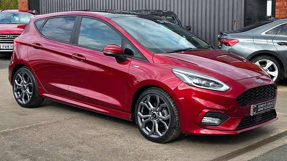 Ford Fiesta 2 of 5