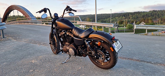 Harley-Davidson XL 883N Iron 4 of 8