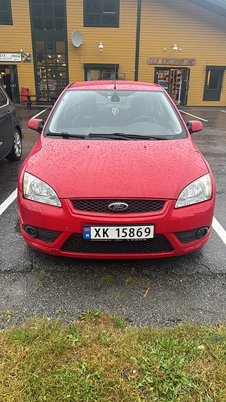 Ford Focus 7 of 16