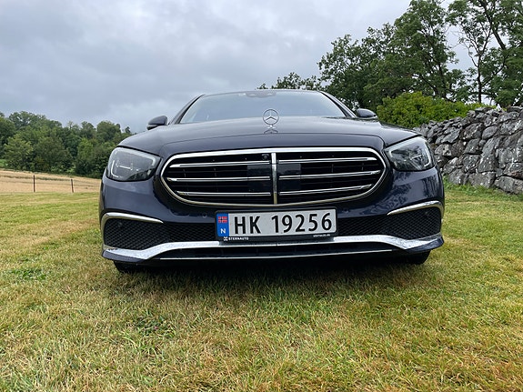Mercedes-Benz E400 d 8 of 27