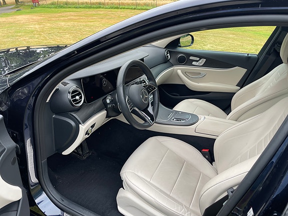 Mercedes-Benz E400 d 9 of 27