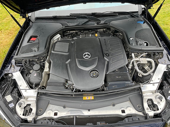 Mercedes-Benz E400 d 24 of 27