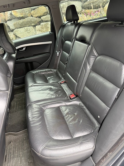 Volvo V70 14 of 14