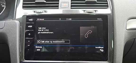 Volkswagen e-Golf VII 17 of 23