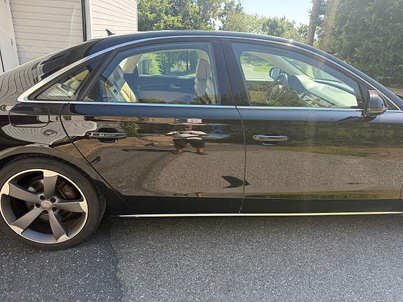 Audi A8 18 of 22