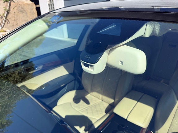 Audi A8 9 of 22