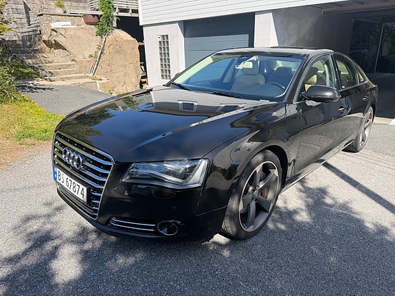 Audi A8 21 of 22