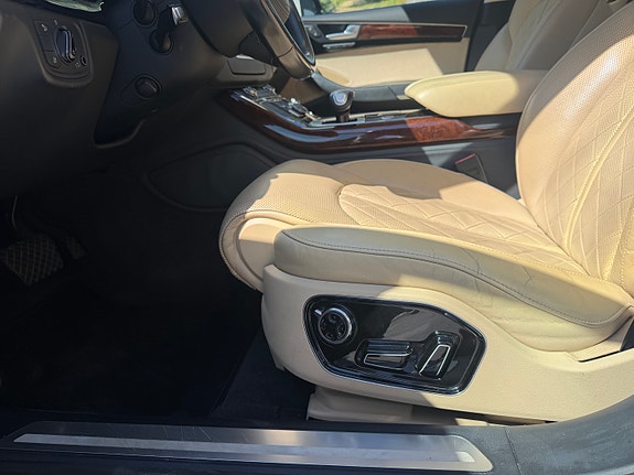 Audi A8 3 of 22