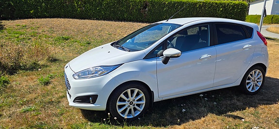 Ford Fiesta 6 of 25