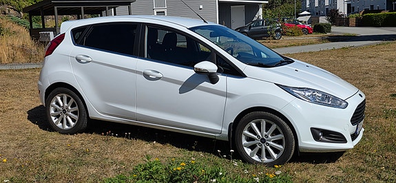 Ford Fiesta 12 of 25