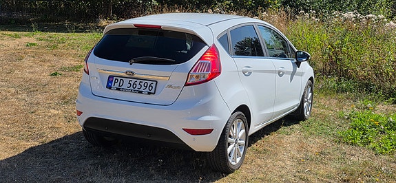 Ford Fiesta 10 of 25