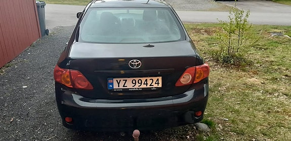 Toyota Corolla 5 of 9