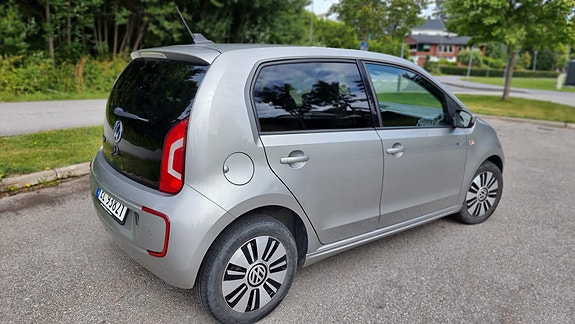 Volkswagen e-Up! 4 of 21