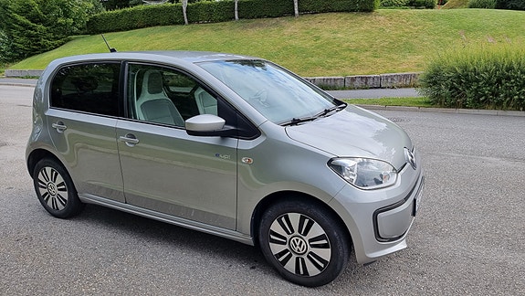 Volkswagen e-Up! 2 of 21