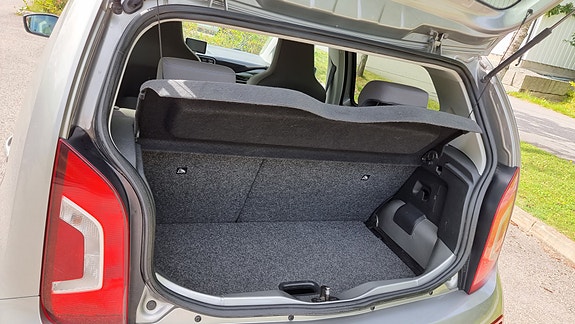 Volkswagen e-Up! 9 of 21