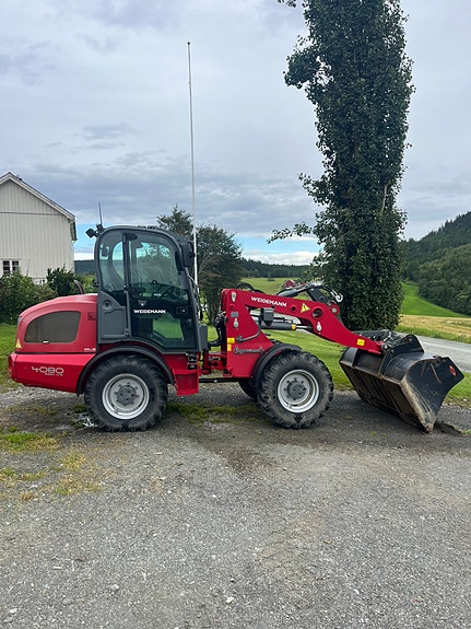 Weidemann 4080 3 of 11