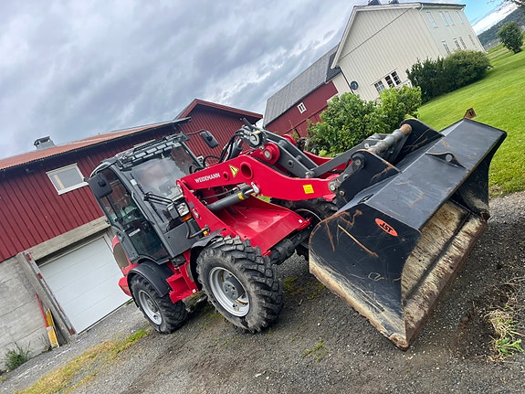 Weidemann 4080 2 of 11
