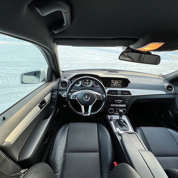 Mercedes-Benz C220 d 11 of 18