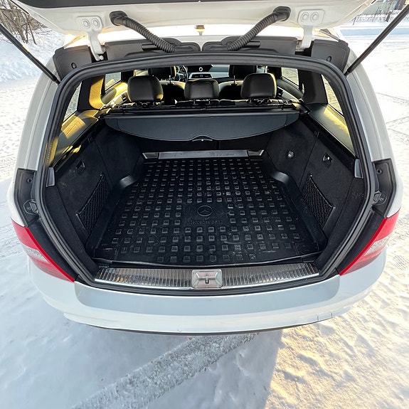 Mercedes-Benz C220 d 8 of 18