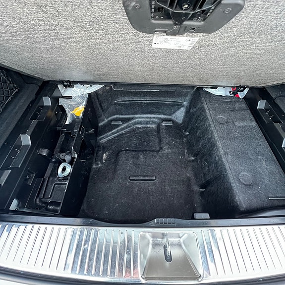 Mercedes-Benz C220 d 5 of 18