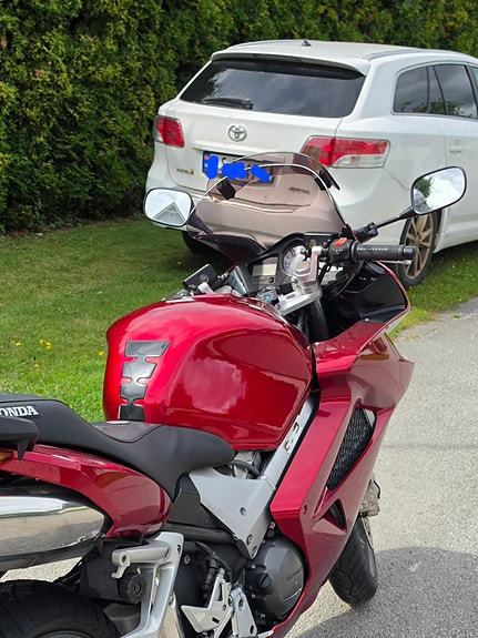 Honda VFR 800 5 of 6