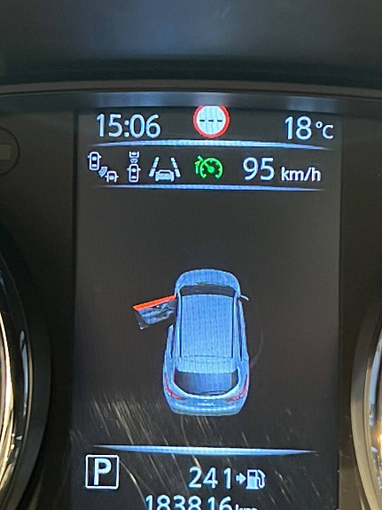 Nissan Qashqai 14 of 28