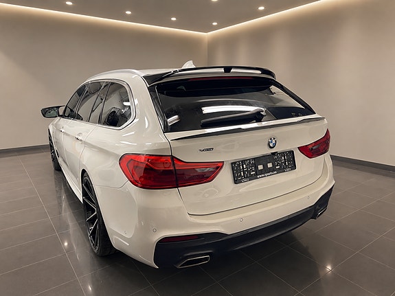 BMW 520d 16 of 27