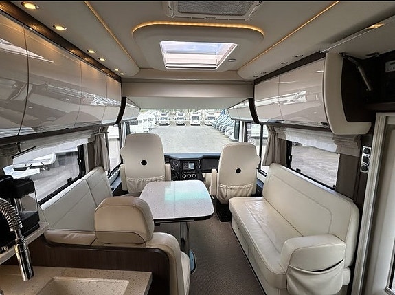 Morelo EMPIRE 90 L 18 of 30