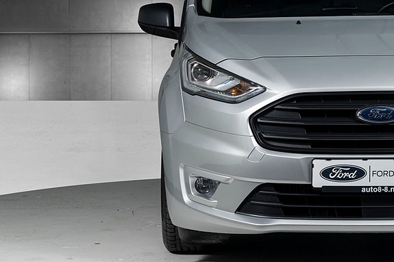 Ford Transit Connect 6 of 28