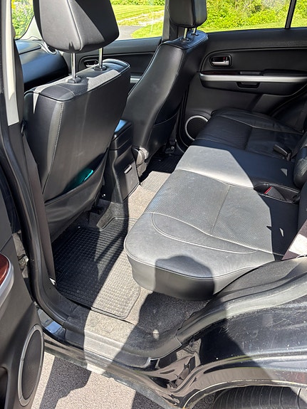 Suzuki Grand Vitara 10 of 10