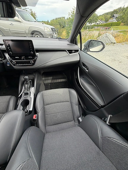 Toyota Corolla 11 of 26