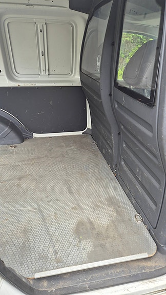 Volkswagen Caddy 8 of 10