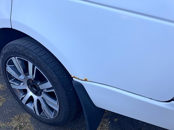 Land Rover Range Rover 4 of 8