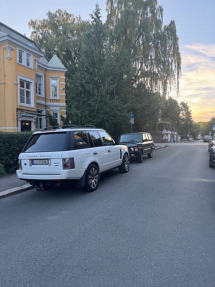 Land Rover Range Rover 6 of 8