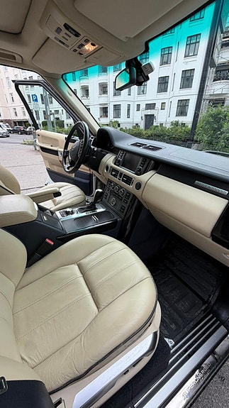 Land Rover Range Rover 9 of 14