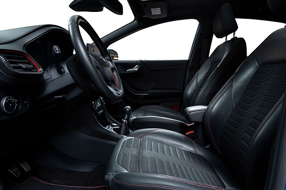 Ford Puma 24 of 30