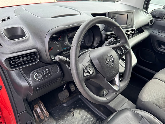Opel Combo-e 8 of 19