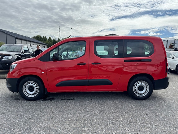 Opel Combo-e 2 of 19
