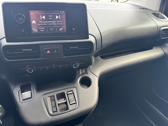 Opel Combo-e 19 of 19