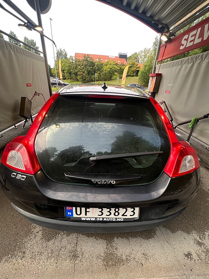 Volvo C30 7 of 16
