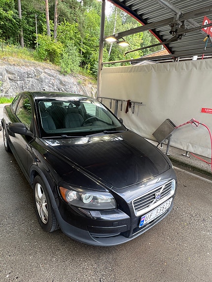 Volvo C30 2 of 16