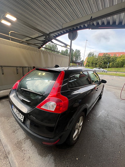 Volvo C30 4 of 16