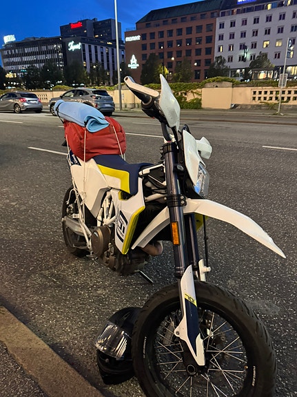Husqvarna FE 701 3 of 30