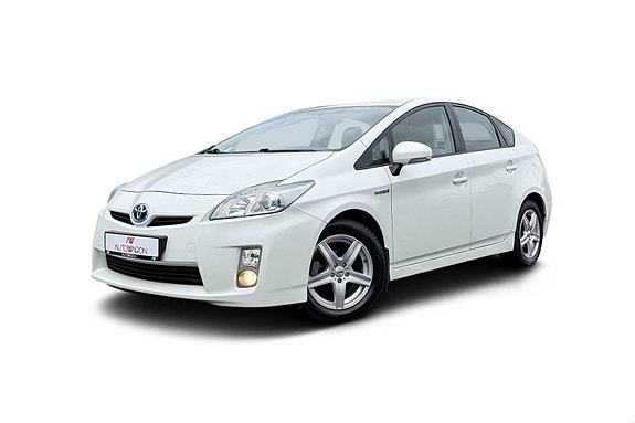 Toyota Prius 3 of 30